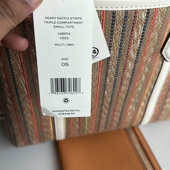 Tory Burch
Small Perry Stripe Raffia Tote - Picture 9 of 9